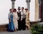 Jen Ren Joe John Sally - smiling under the arches