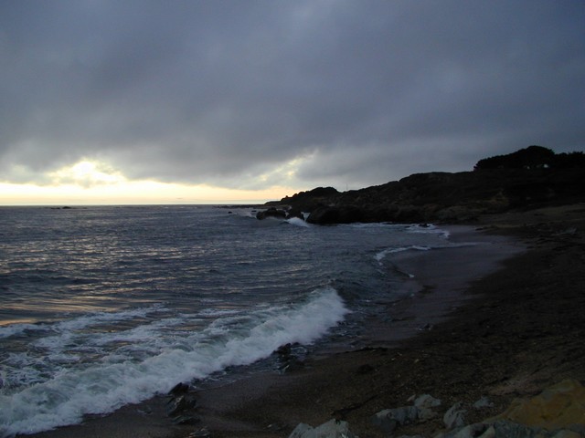 Pebble_beach_surf_6.sized.jpg