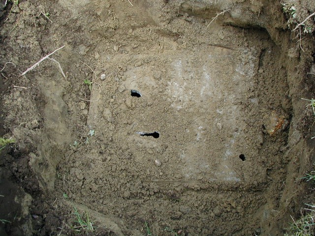 sinking septic tank cover