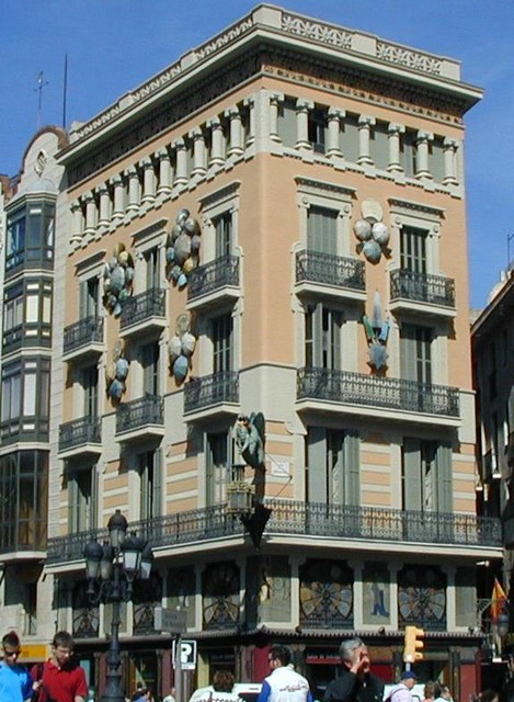 Chinois building at Casa Quadros