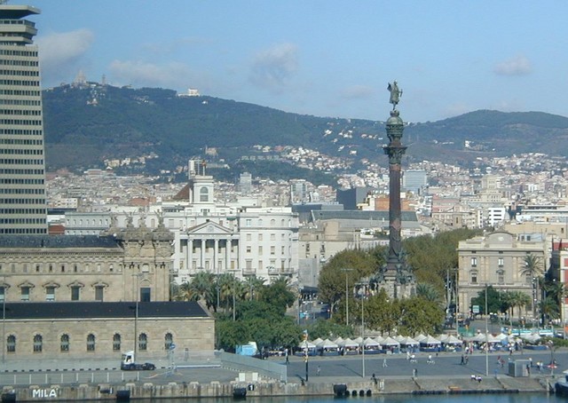 Las Ramblas view with Colom in forefront