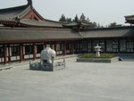 Pleasant courtyard, Ci'en Temple