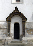 lower door at Church of Laying Our Lady's Holy Robe