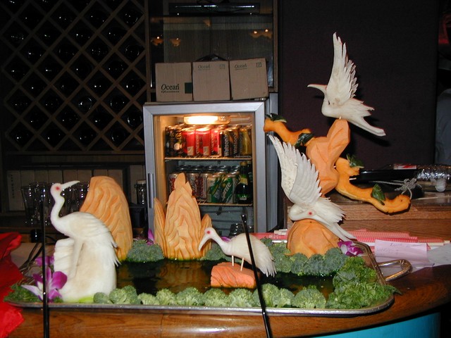 White cranes carved from veggies