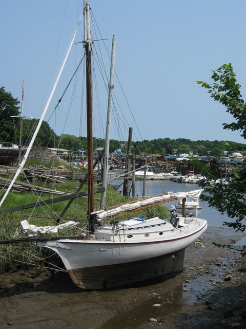 Gorgeous Sunday in Essex Harbor