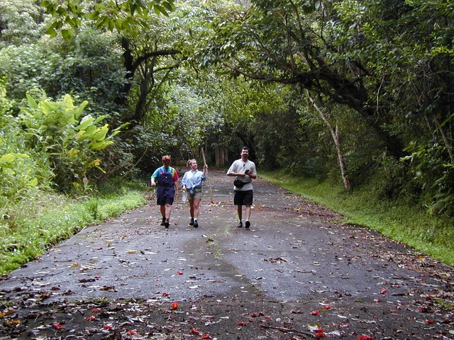 Ren, Rona & Noah on the path