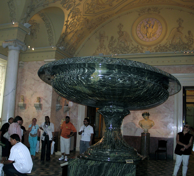 Kolyvan Vase - 1847 - revniukha jasper