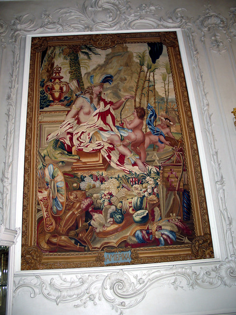 Small Dining-Room tapestry1