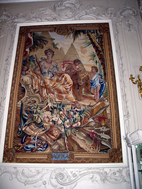 Small Dining-Room tapestry2