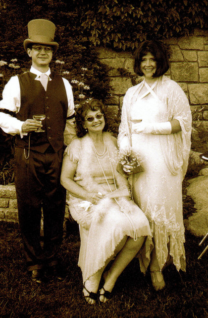 Joe Susan Ren in sepia