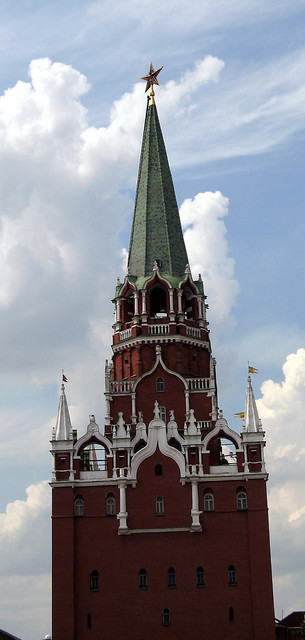 Troitskaya Tower - tall