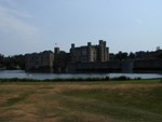 leeds castle - full view