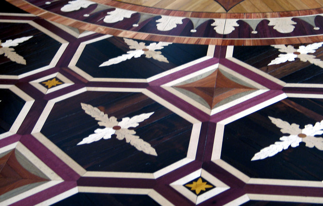 shades of mahagony flooring