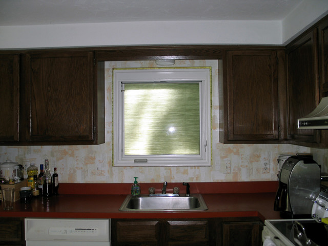 kitchen - shade closed