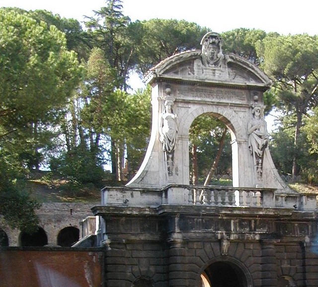 Arch near Palentine Hill and Farnese Gardens