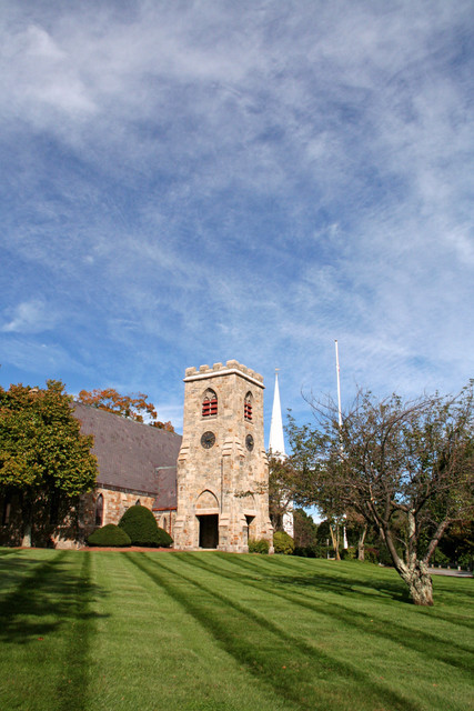 betcha you followed the lines in the grass to the building