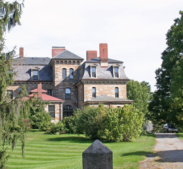 would love to know more about this house