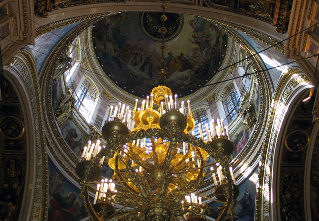 chandelier in cupola