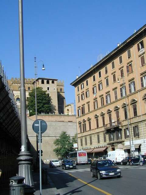 Long walk to Vatican Museum