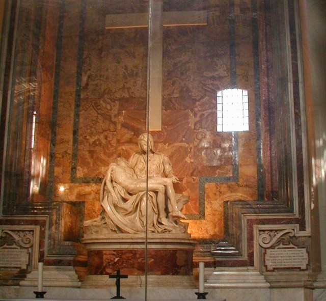 Michelangelo's 1498 La Pieta