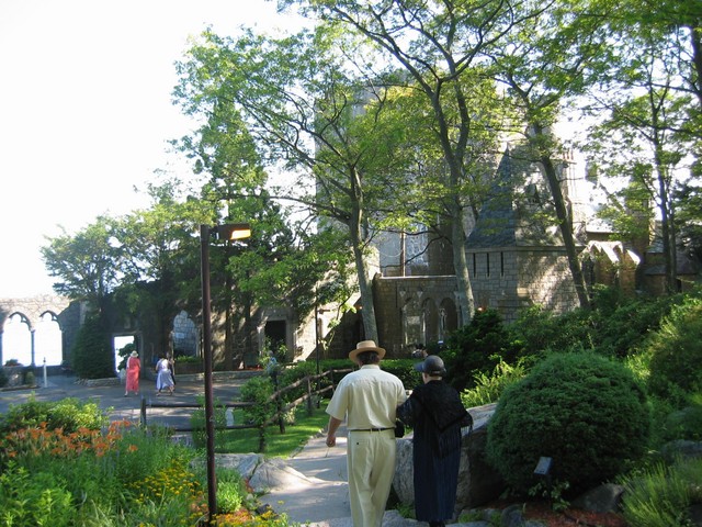upon arrival David helps Vickie down to the Castle